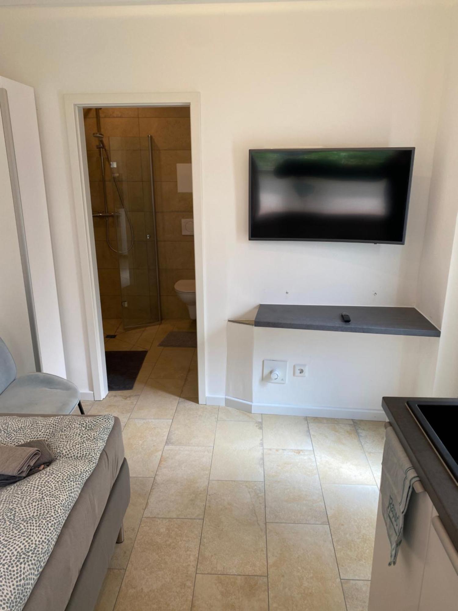 Vogelnest Vilshofen W-Lan Kueche 24H Checkin Apartment Vilshofen an der Donau Ngoại thất bức ảnh